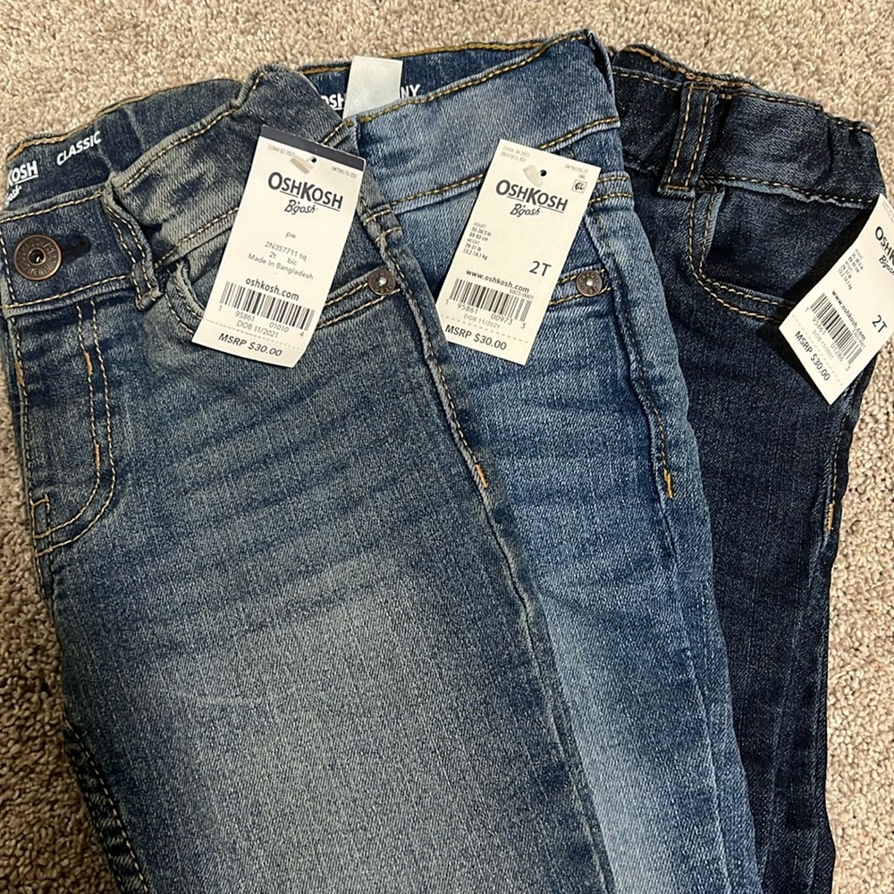 Oshkosh b’gosh toddler Boy 2t